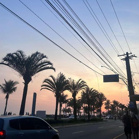Apto 714 - Predio Em Frente Mar Praia Grande  Esterno foto